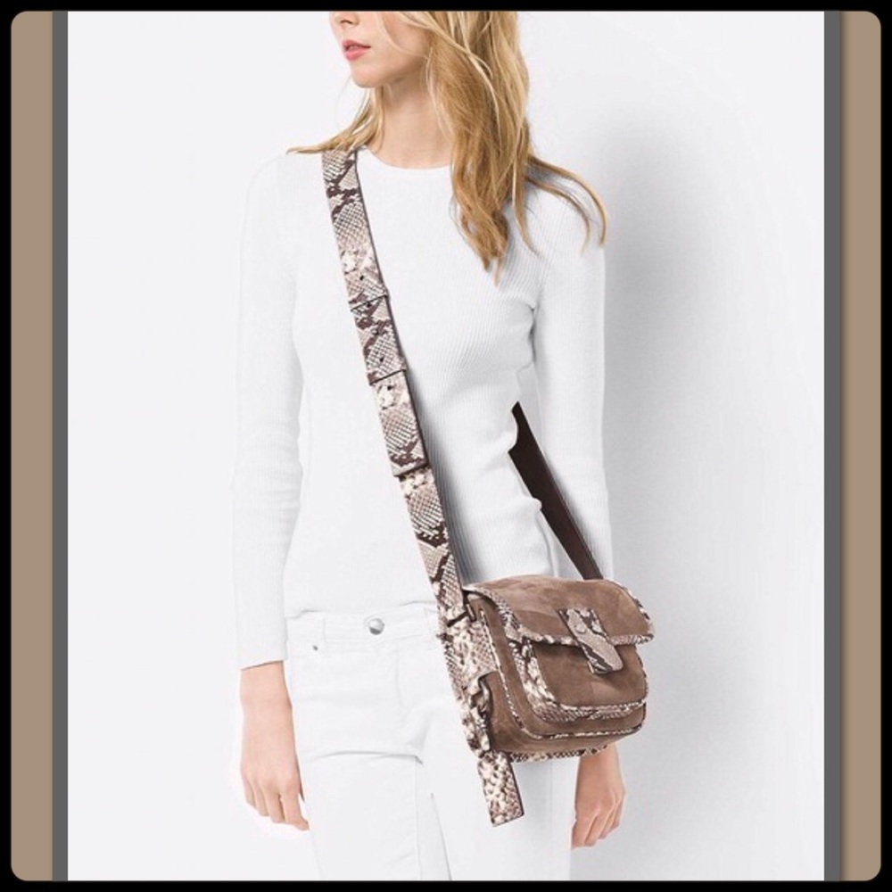 Michael Kors messenger bag - Picture 2 of 8